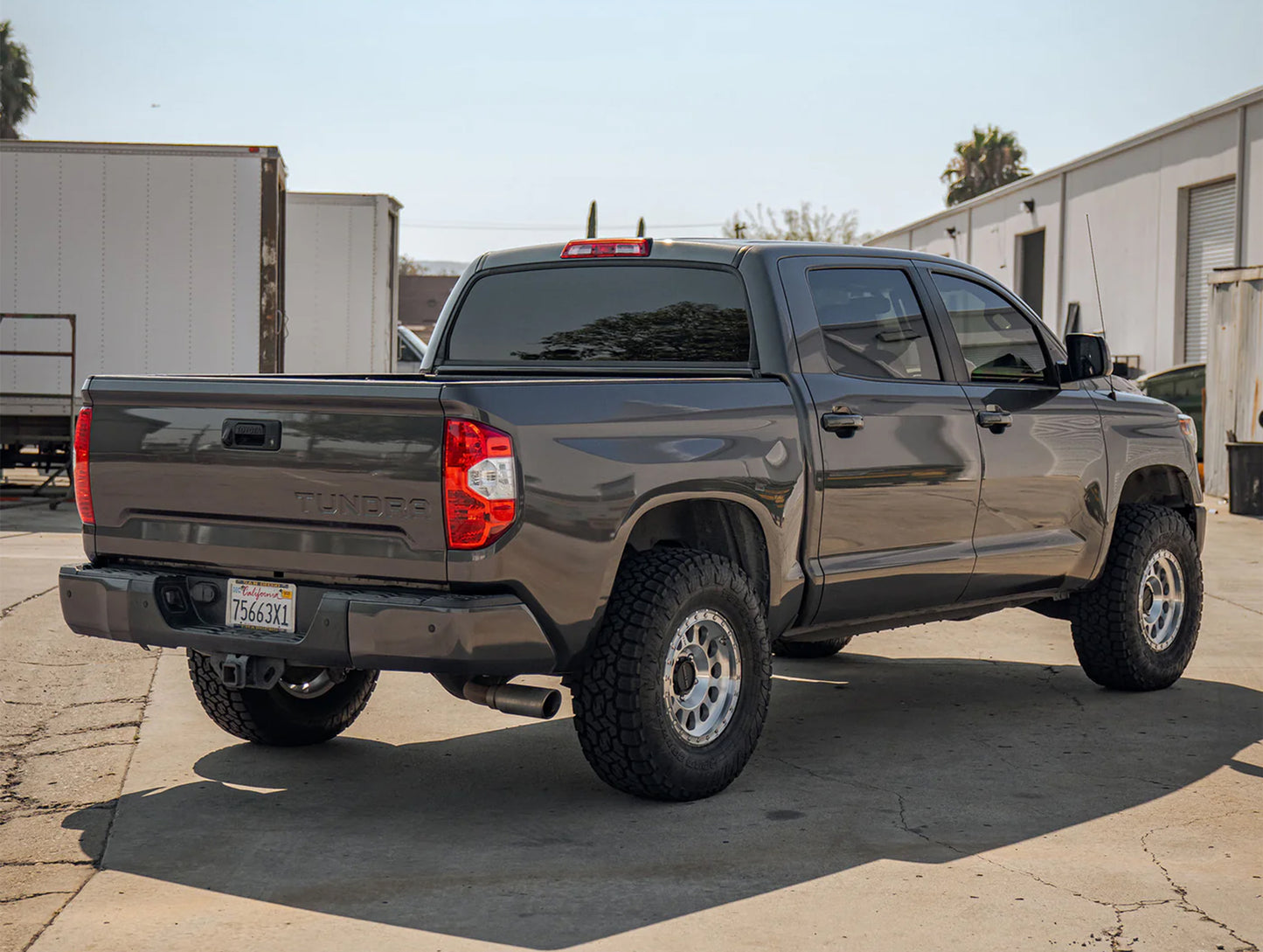 Dirt King 2.0 IFP Smooth Body Shocks - 07-21 Tundra