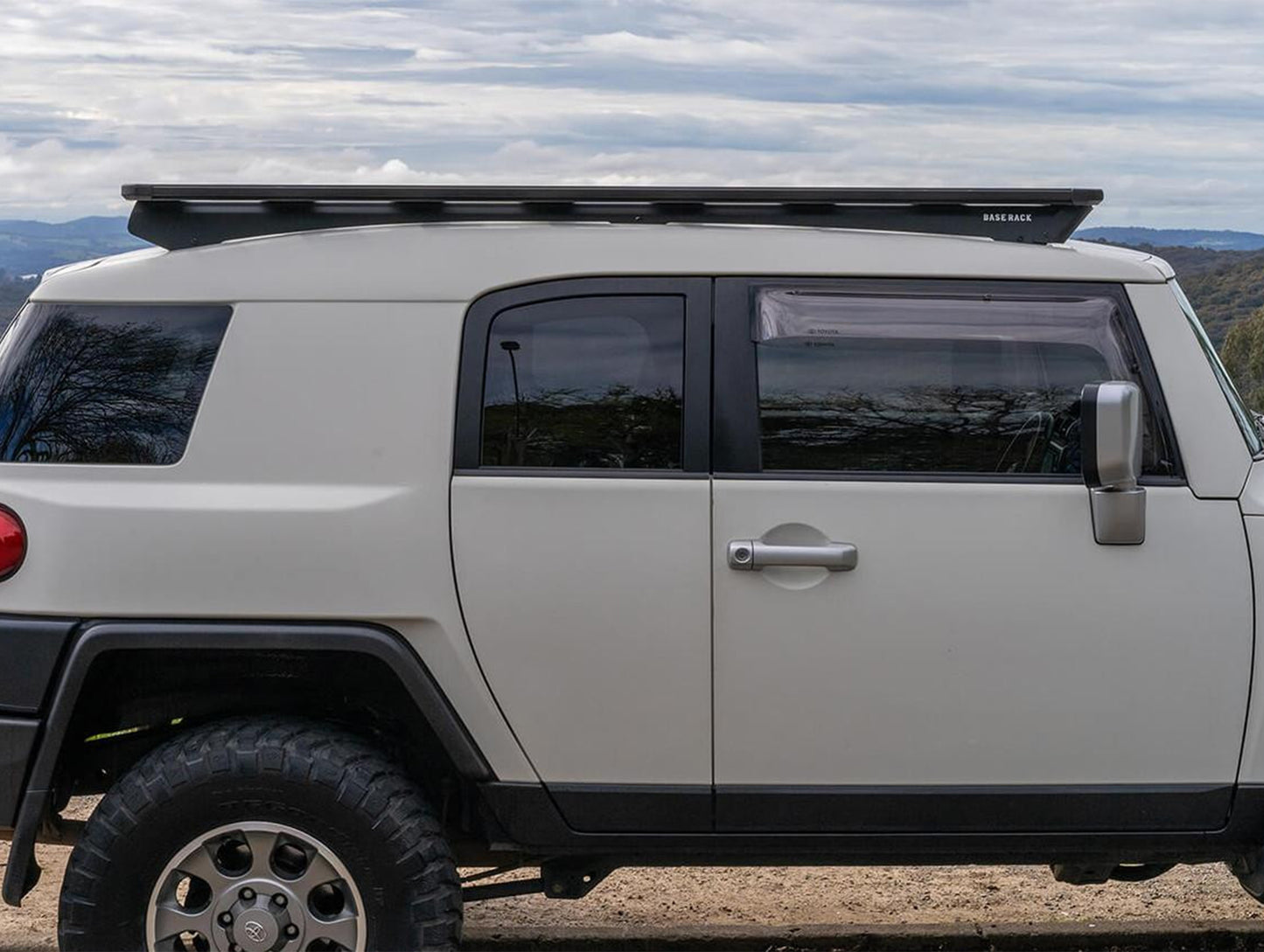 ARB Base Roof Rack - 07-14 FJ Cruiser