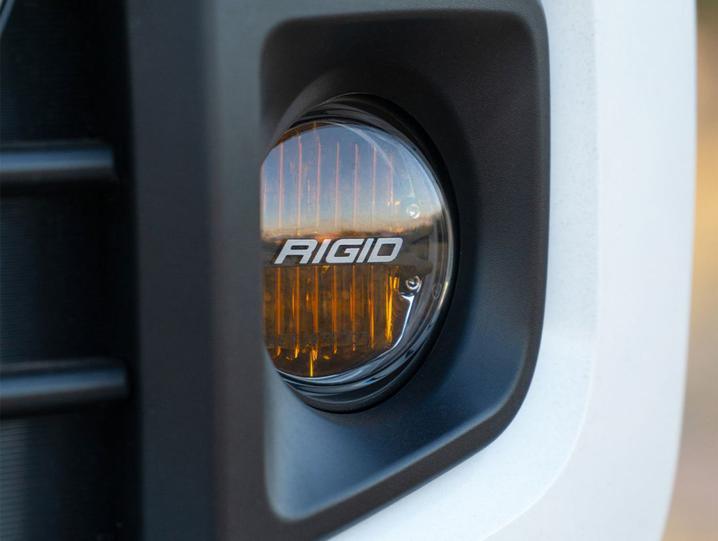 Rigid Industries Fog Light Mount Bracket - 14+ 4Runner/Tundra & 16+ Tacoma